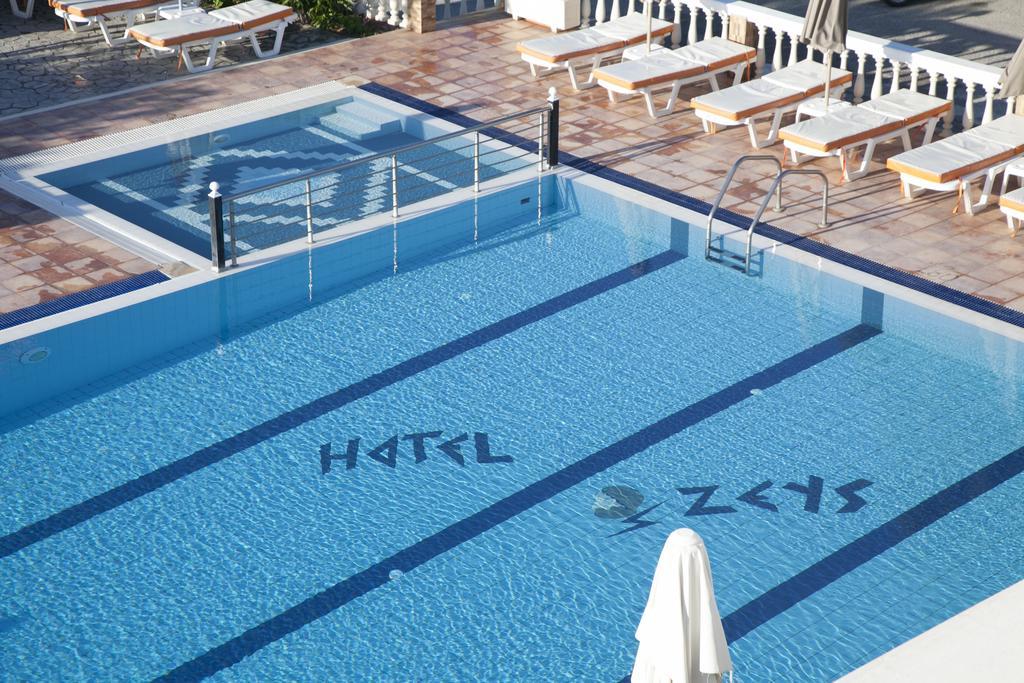 Zeus Hotel 케팔로스 외부 사진